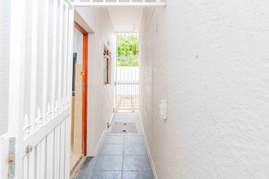 0 Bedroom Property for Sale in Rosebank Western Cape